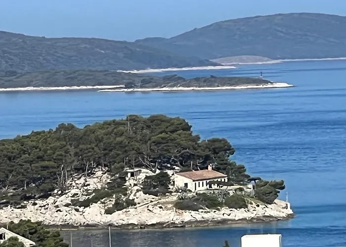 Luxury Iris * Hvar Town