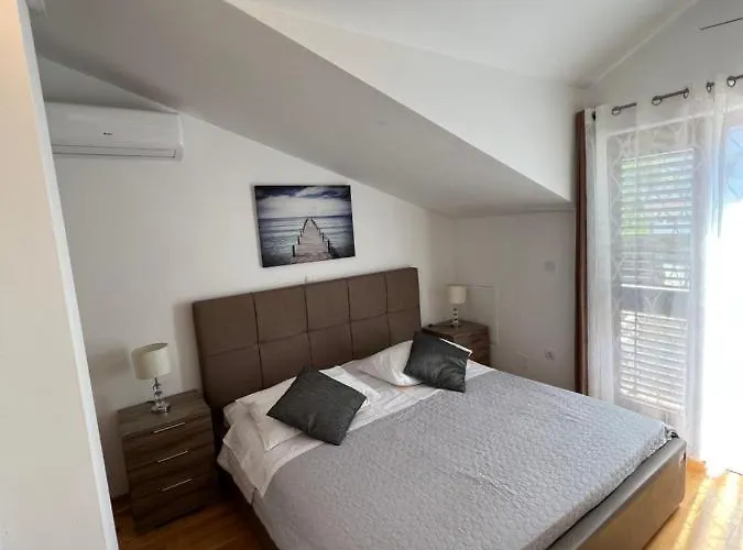 Luxury Iris Apartamento