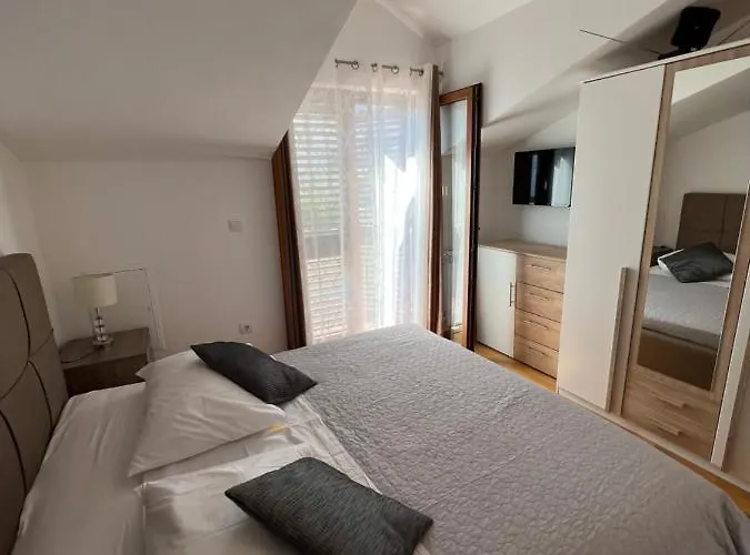 Luxury Iris Hvar Town