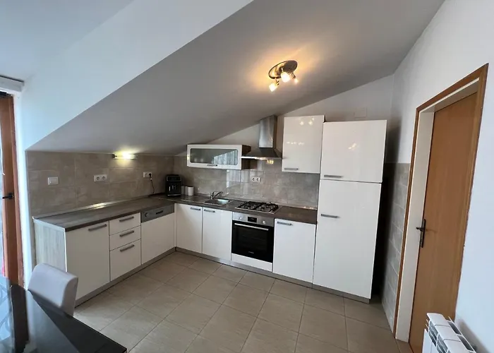 Luxury Iris * Хвар