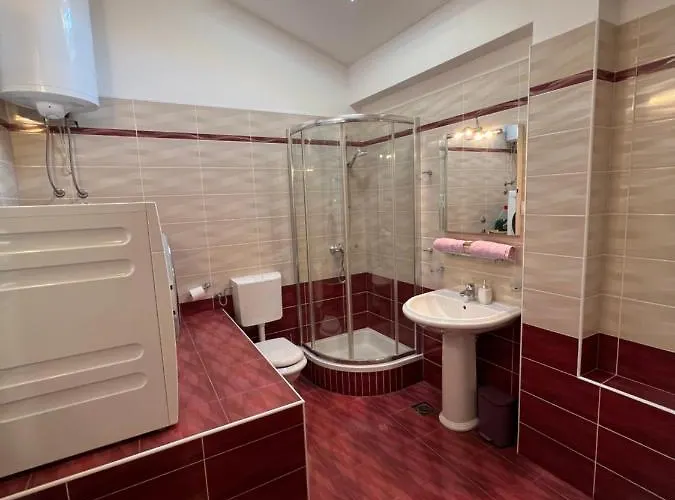 Luxury Iris Хвар