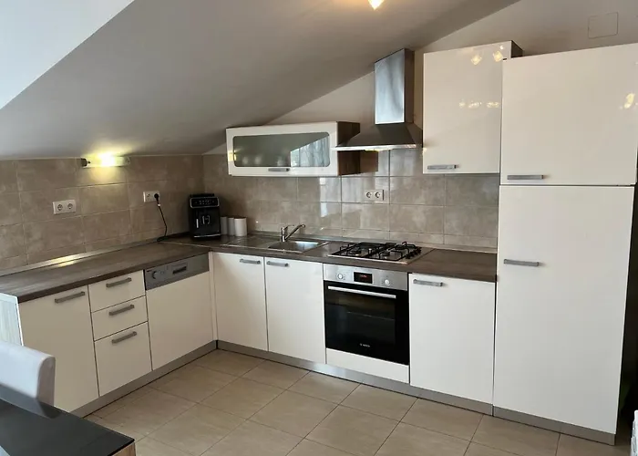 Luxury Iris * Хвар